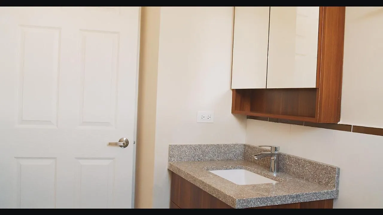 Ocean Pointe Holidays-Lucea, Hanover Negril Apartment