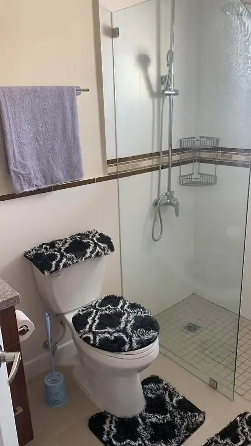 Ocean Pointe Holidays-Lucea, Hanover Негрил